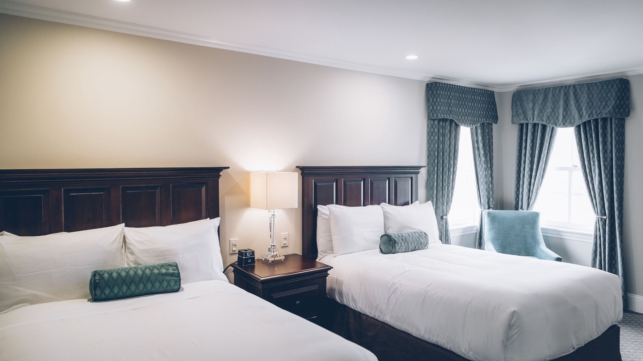 Photo of Bedroom in Queens Square