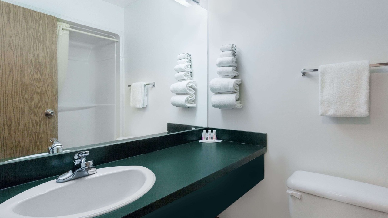 Photo of Bathroom in Morden
