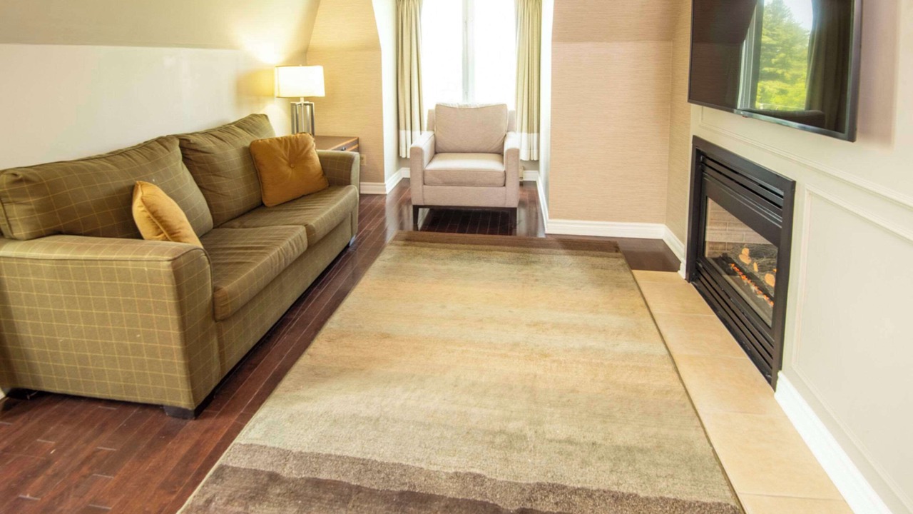 Photo of Bedroom in Aylmer