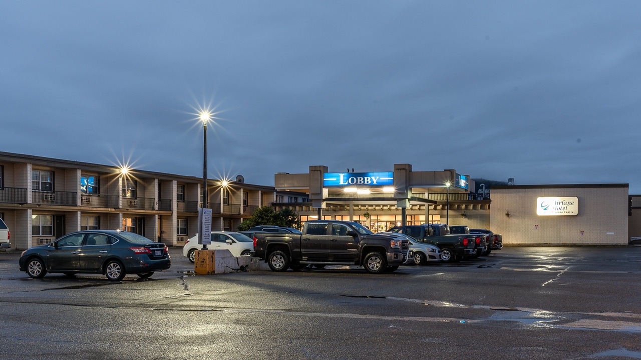 Photo of Others in Thunder Bay