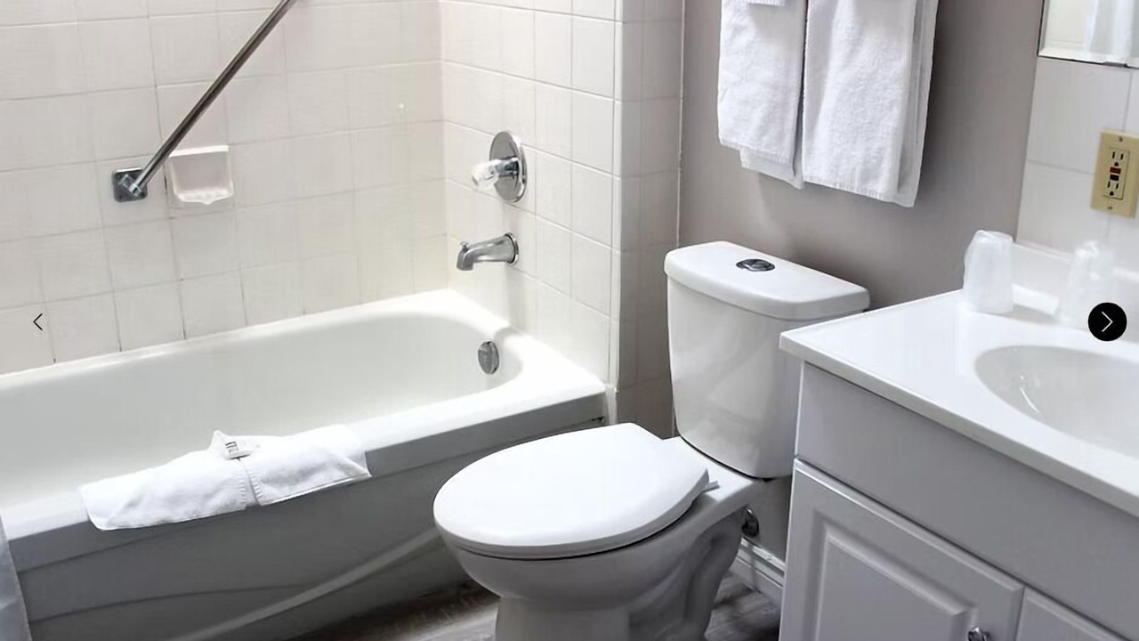 Photo of Bedroom in West Lake
