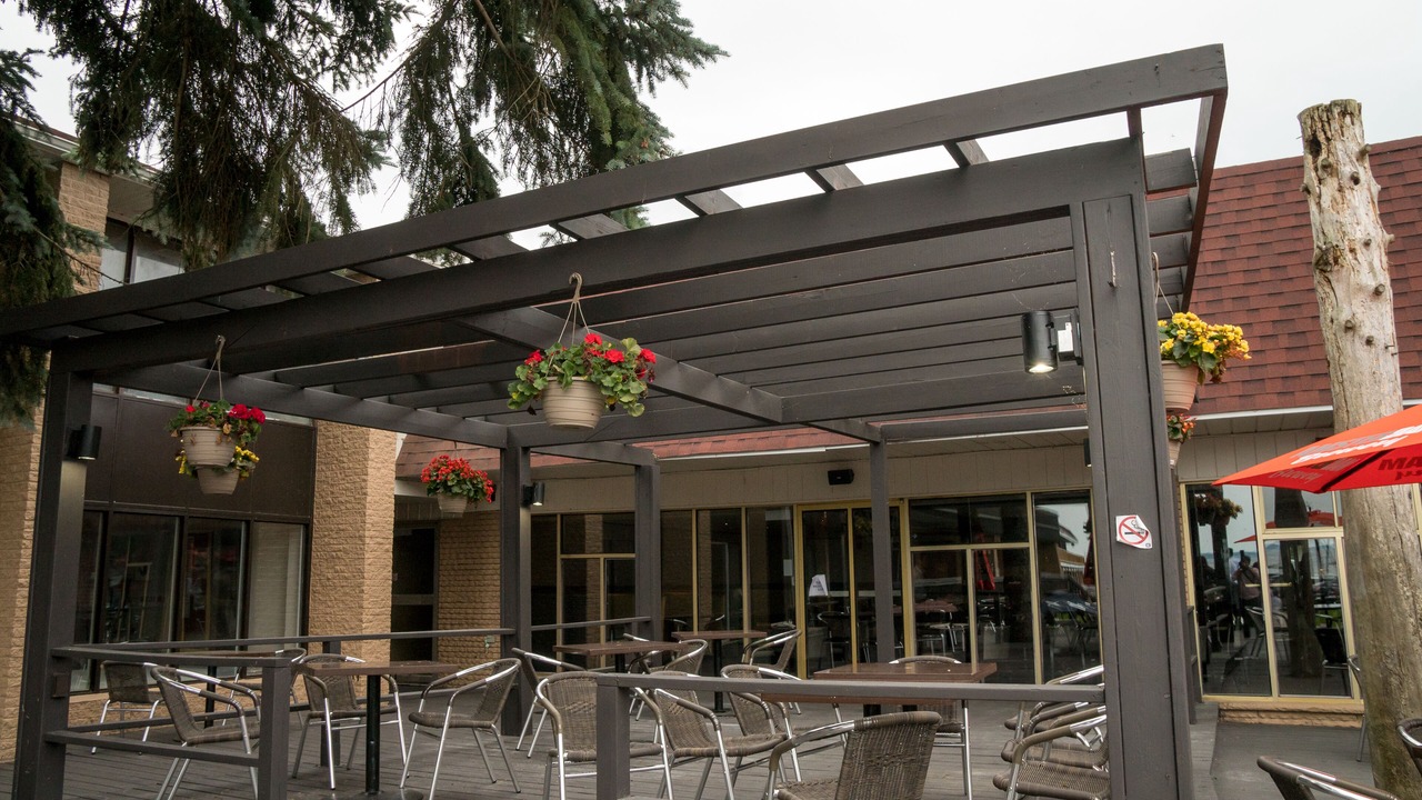 Photo of Patio Balcony in Georgina
