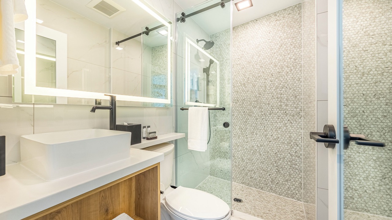 Photo of Bathroom in Fallsview