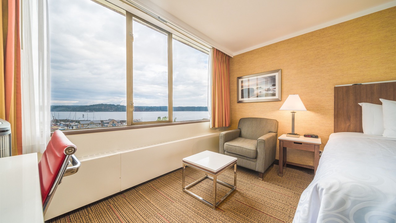 Photo of Bedroom in Campbell River