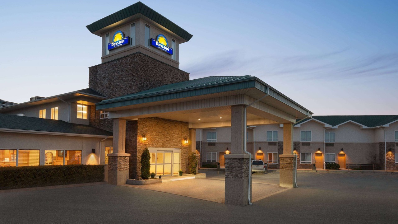 Photo of Buildings in Swift Current