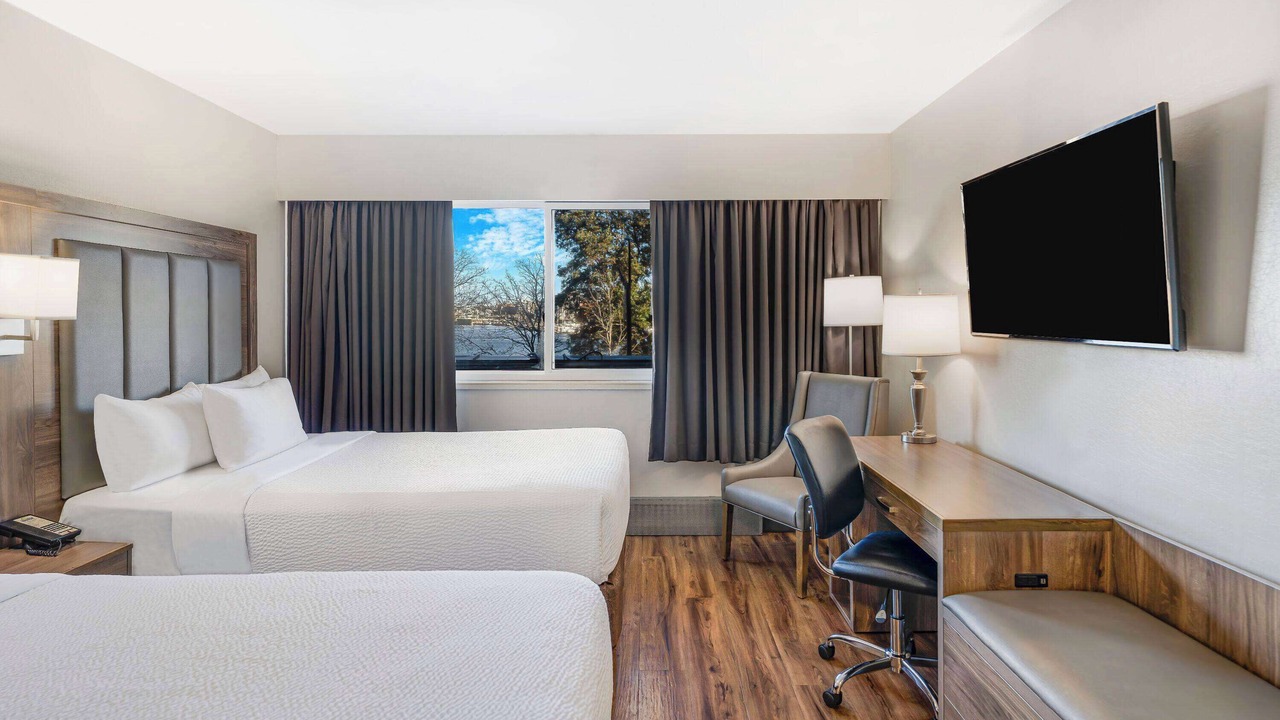 Photo of Bedroom in Inner Harbour