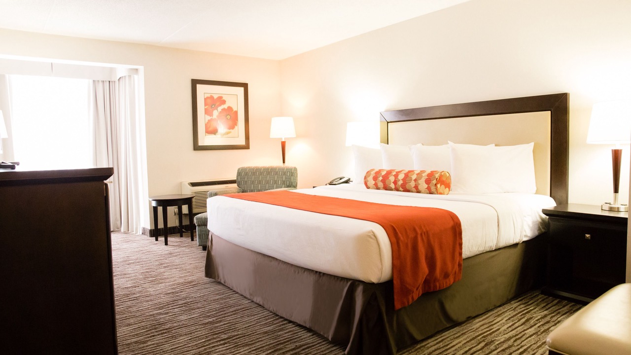 Photo of Bedroom in Central Hamilton
