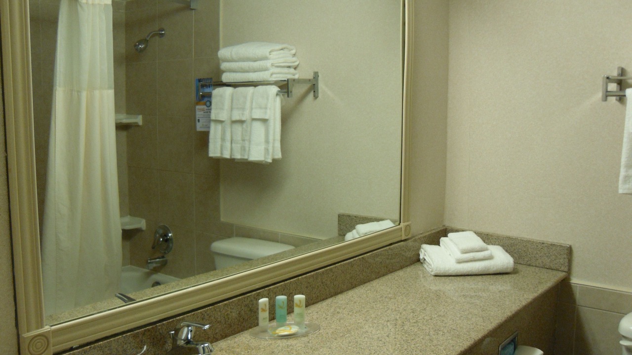 Photo of Bathroom in Owen Sound