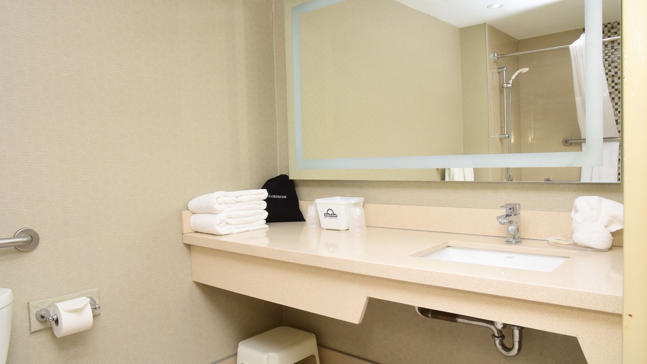 Photo of Bathroom in Downtown Ottawa