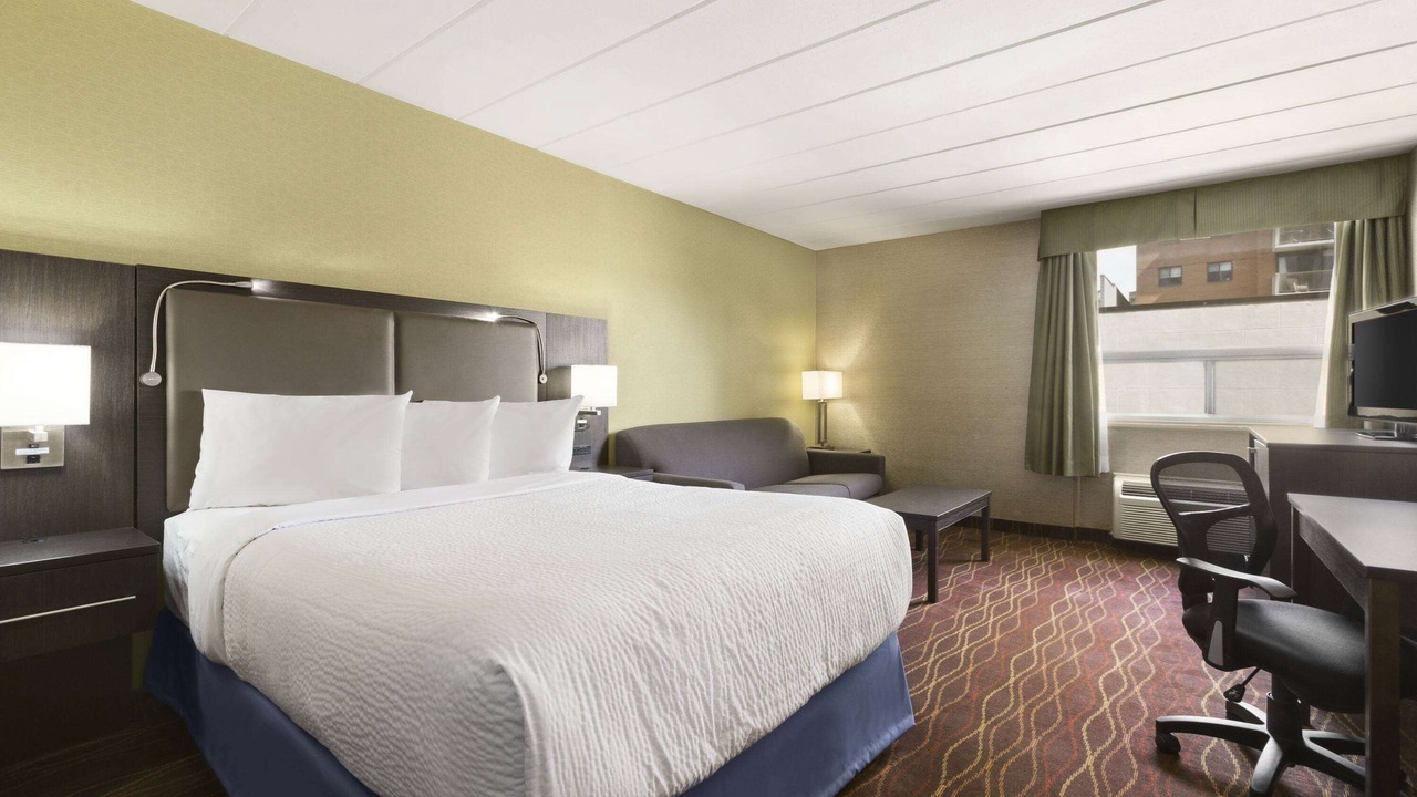 Photo of Bedroom in Downtown Ottawa