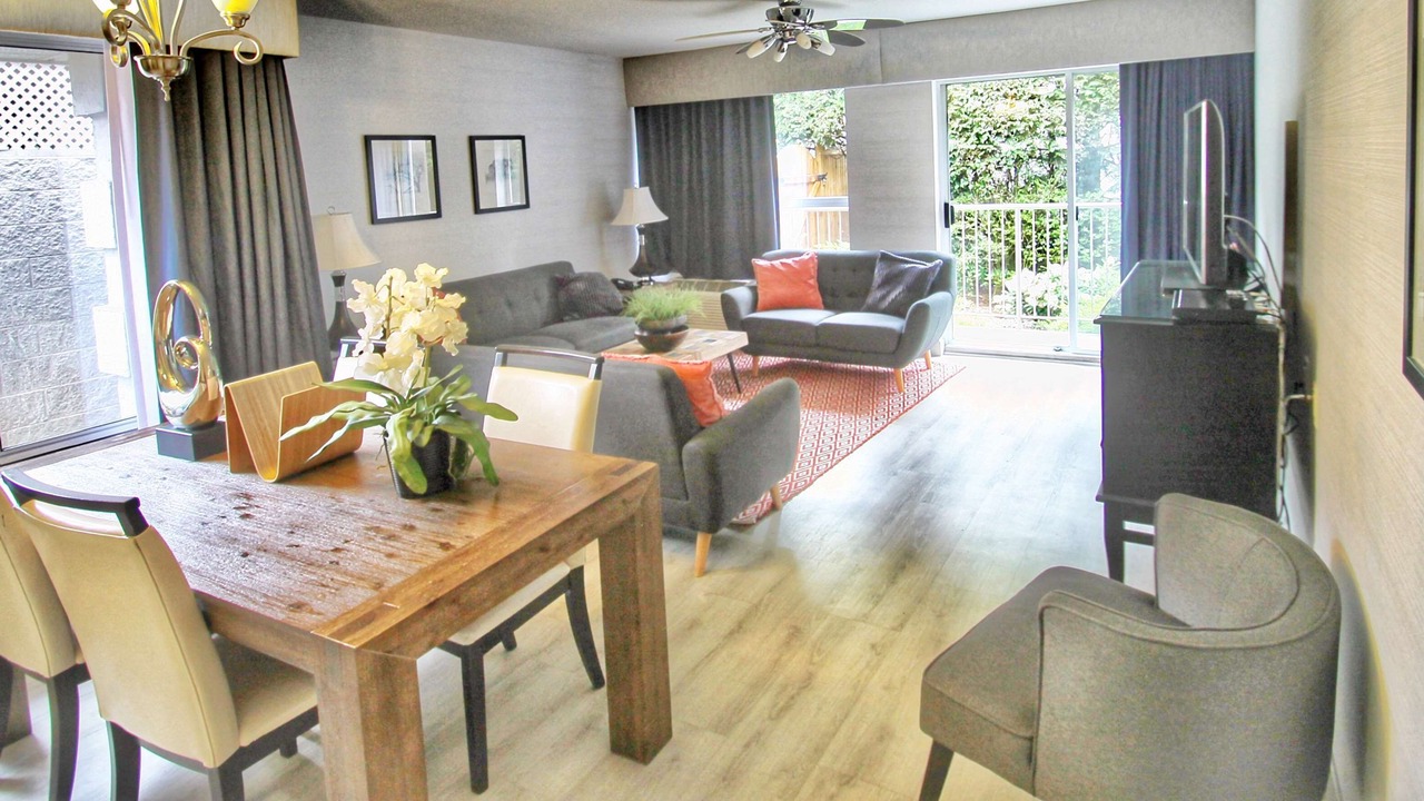 Photo of Livingroom in South Clearbrook