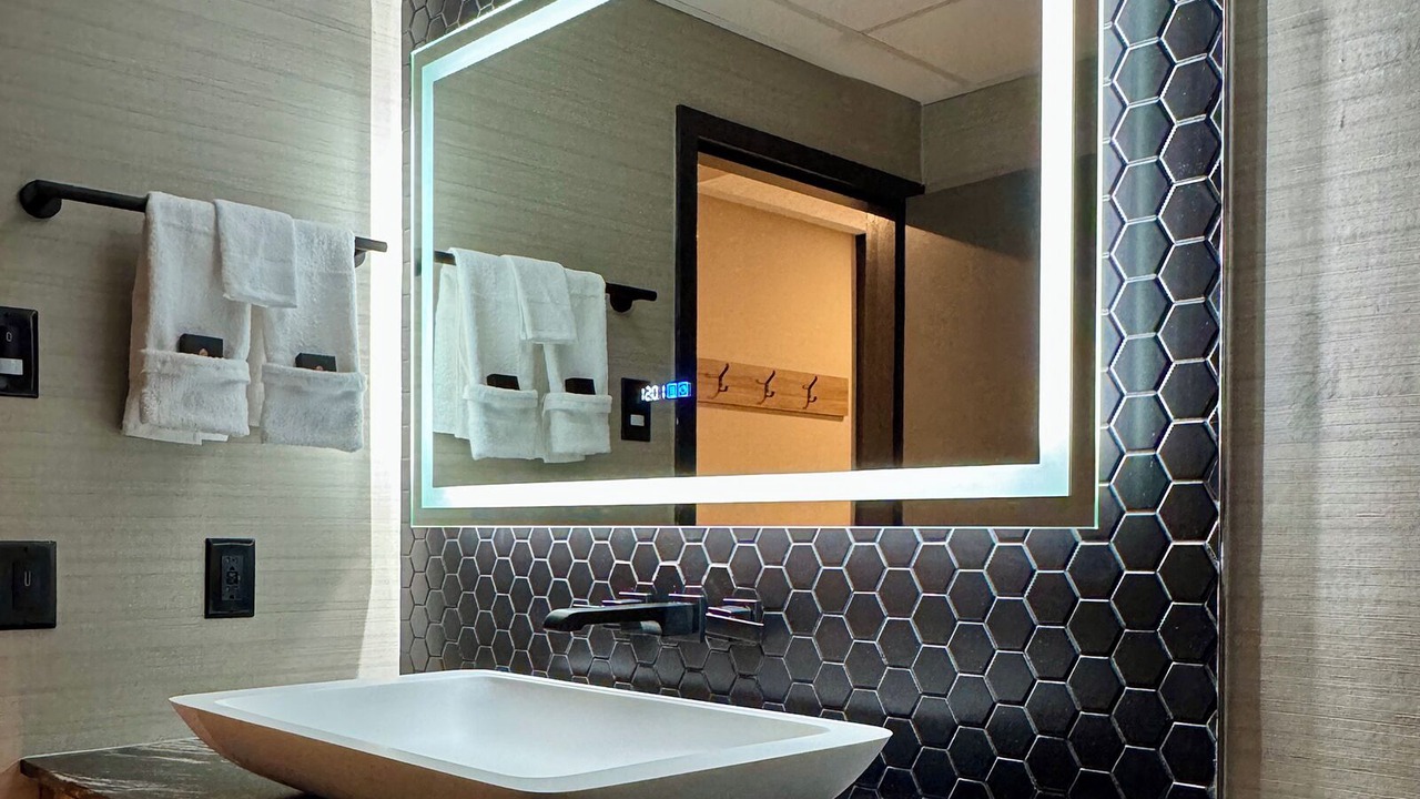 Photo of Bathroom in Haysboro