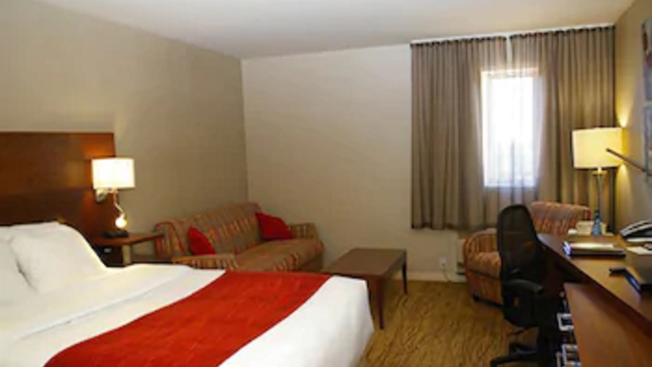 Photo of Bedroom in Mont-Laurier