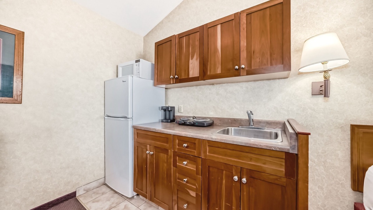 Photo of Kitchen in Stony Plain