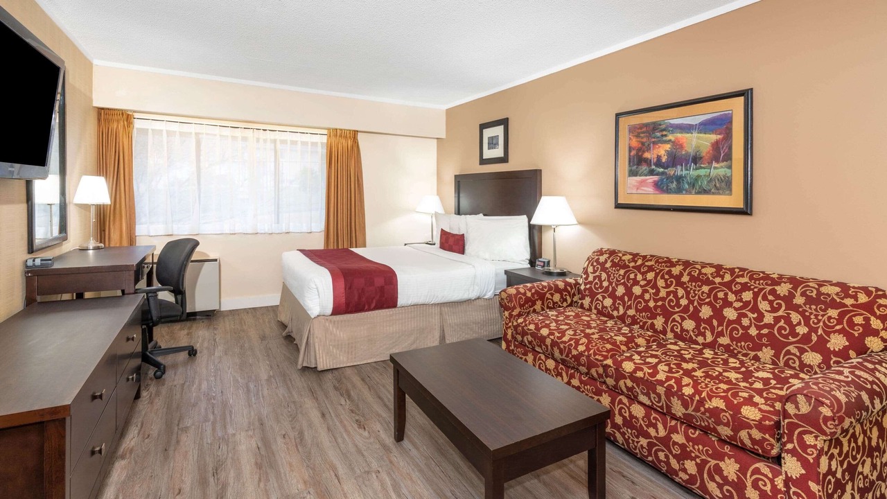 Photo of Livingroom in Coquitlam