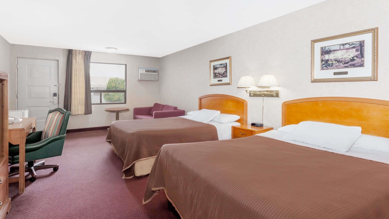 Photo of Bedroom in Niagara Falls