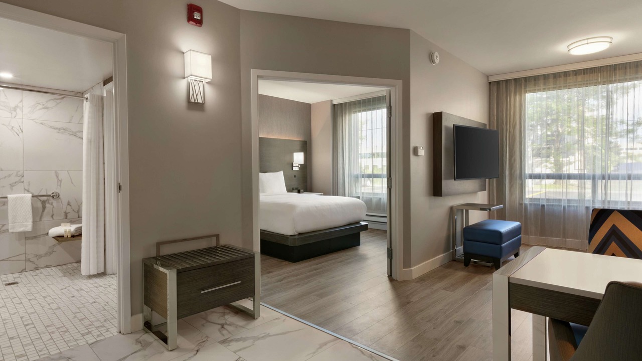 Photo of Bedroom in Pointe Claire