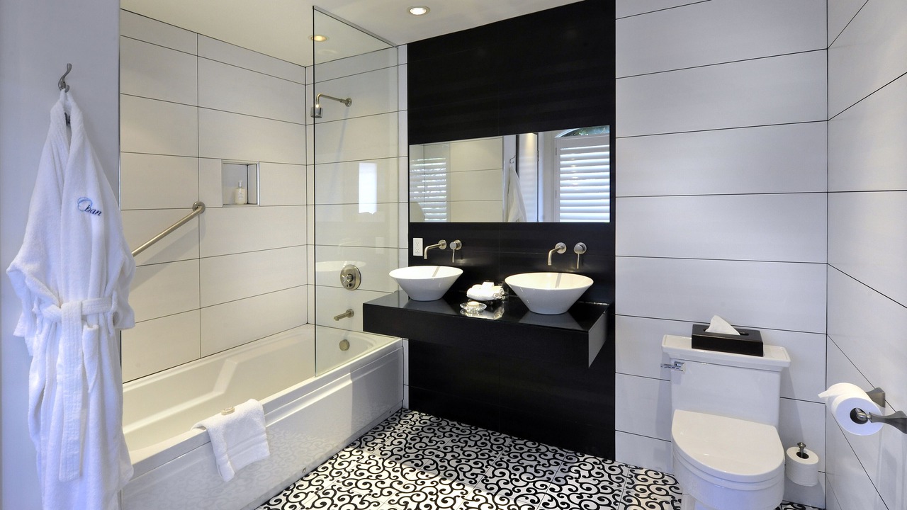 Photo of Bathroom in Old Town Historic District