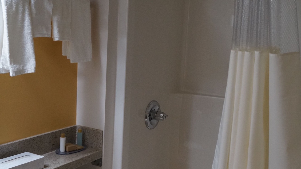 Photo of Bathroom in Neepawa