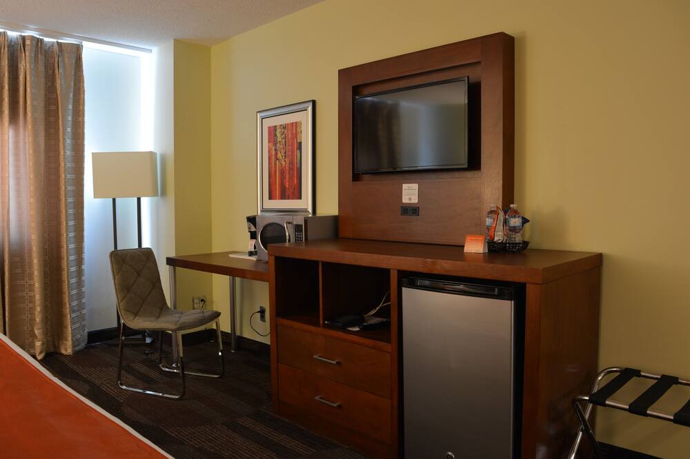 Photo of Bedroom in Jasper Place