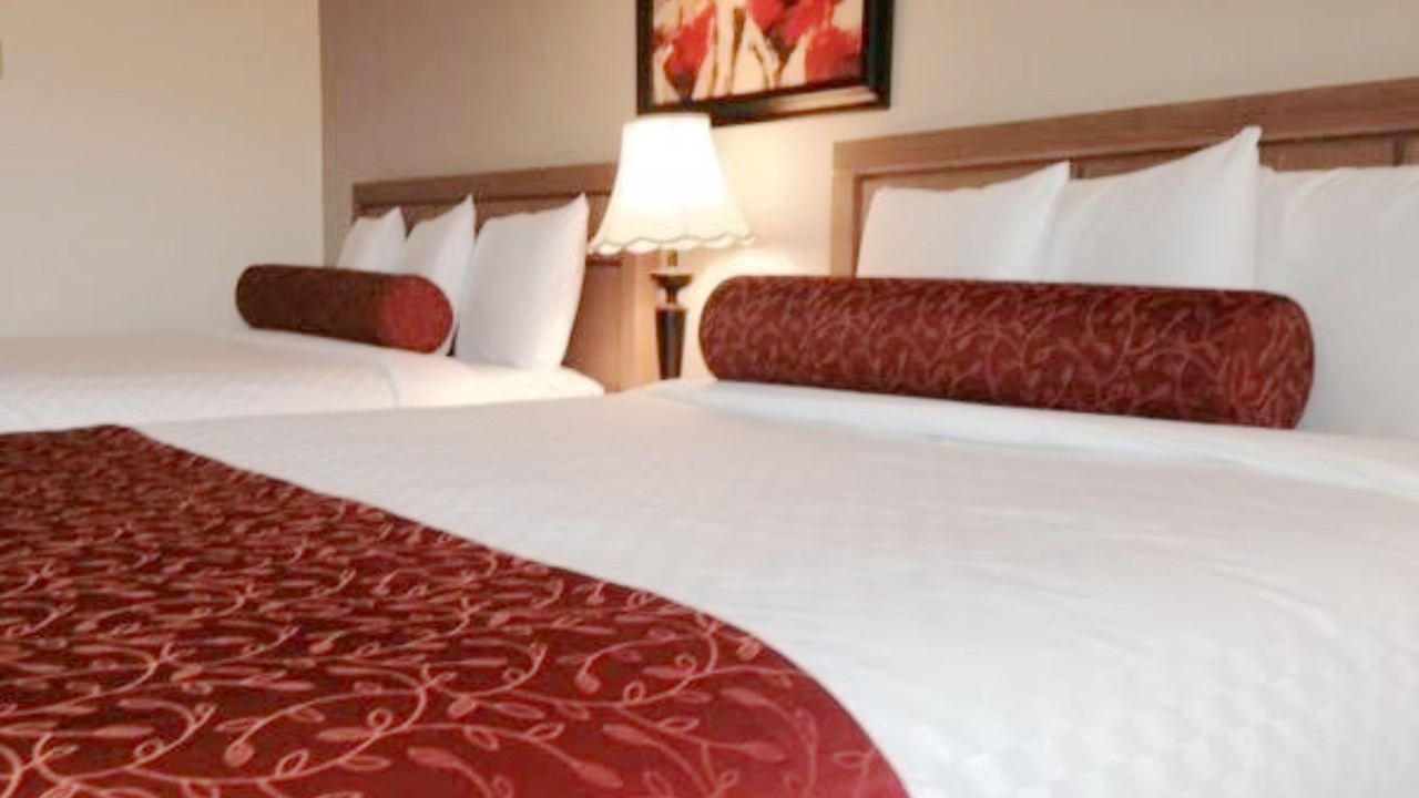 Photo of Bedroom in Magog