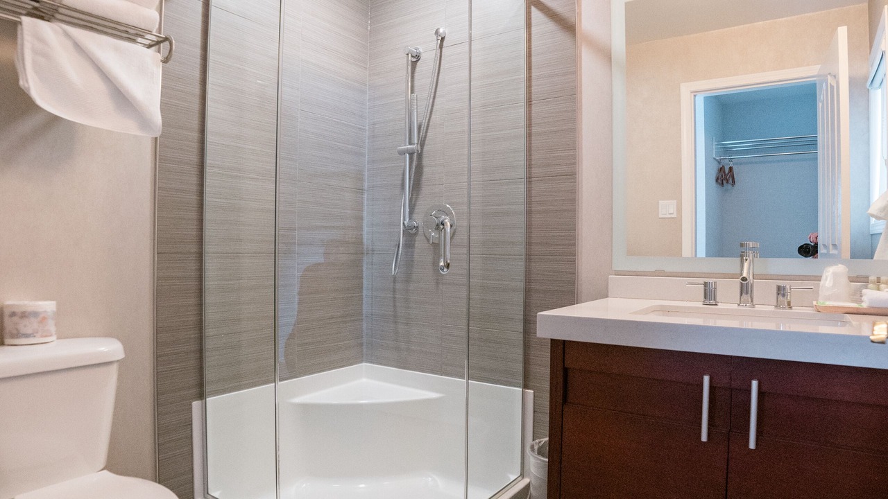 Photo of Bathroom in Jasper