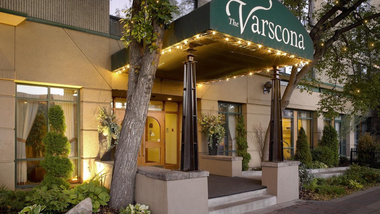 Photo of Outdoor in Whyte ave