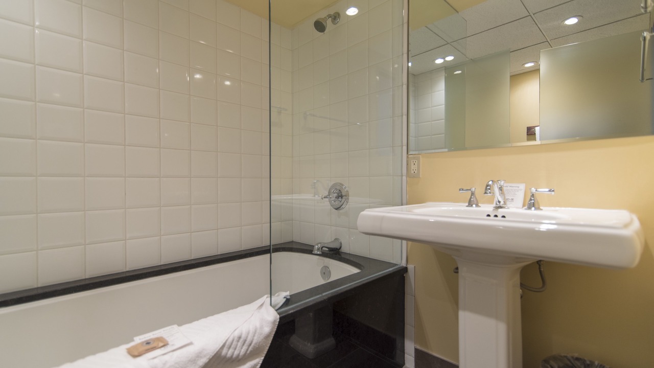 Photo of Bathroom in Lake Louise
