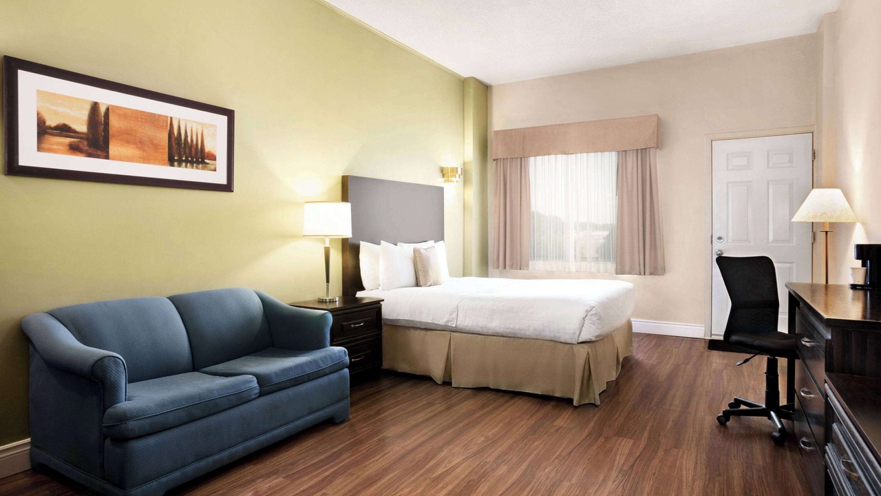 Photo of Bedroom in Sainte-Helene-de-Bagot