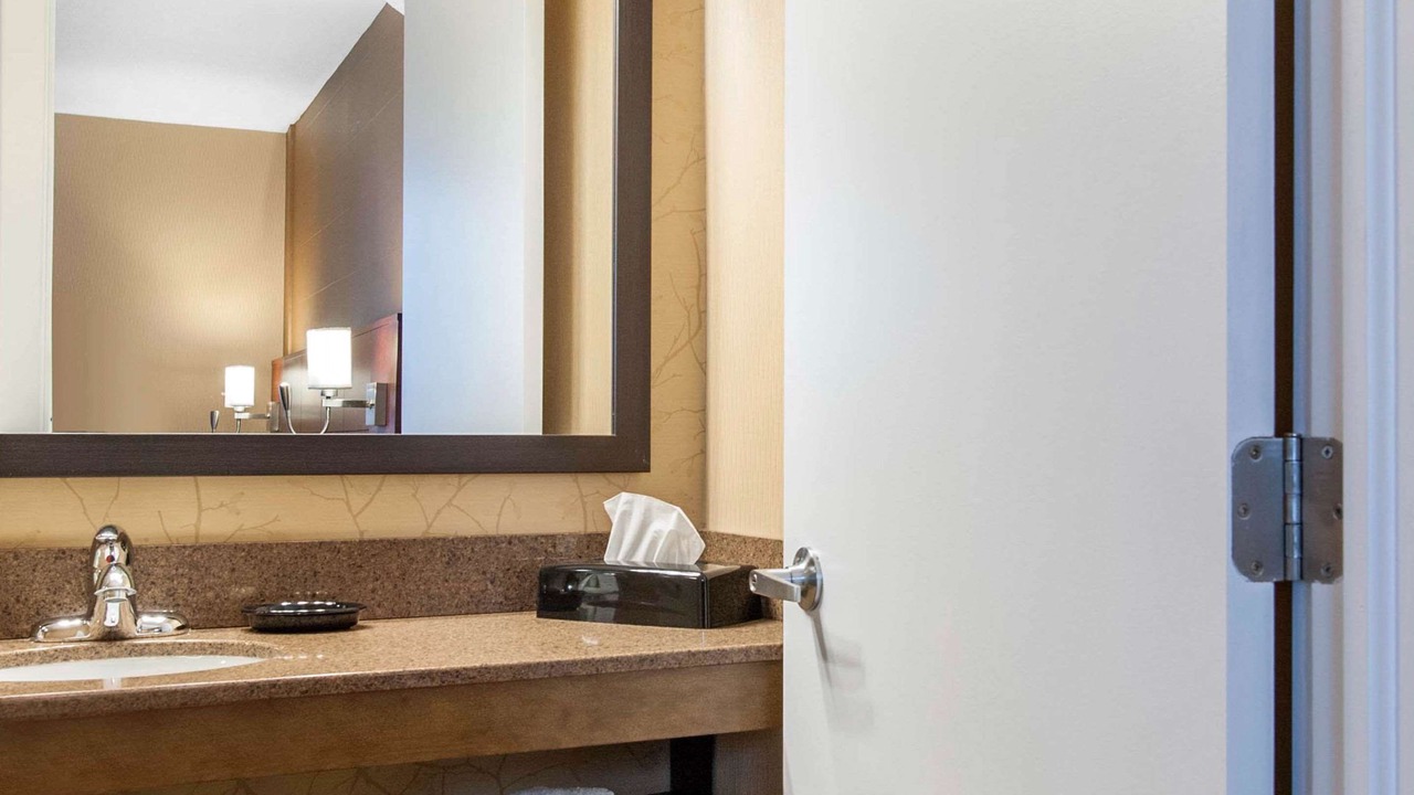 Photo of Bathroom in Gander