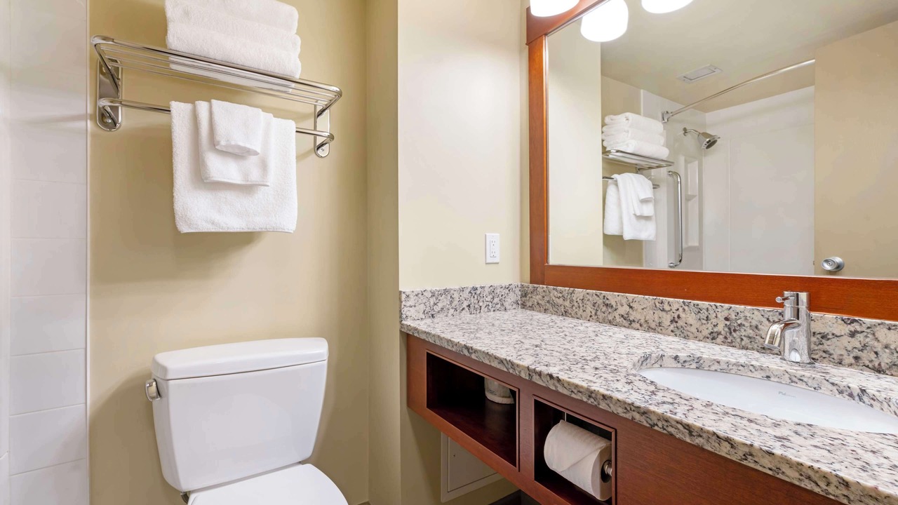 Photo of Bathroom in Port Alberni
