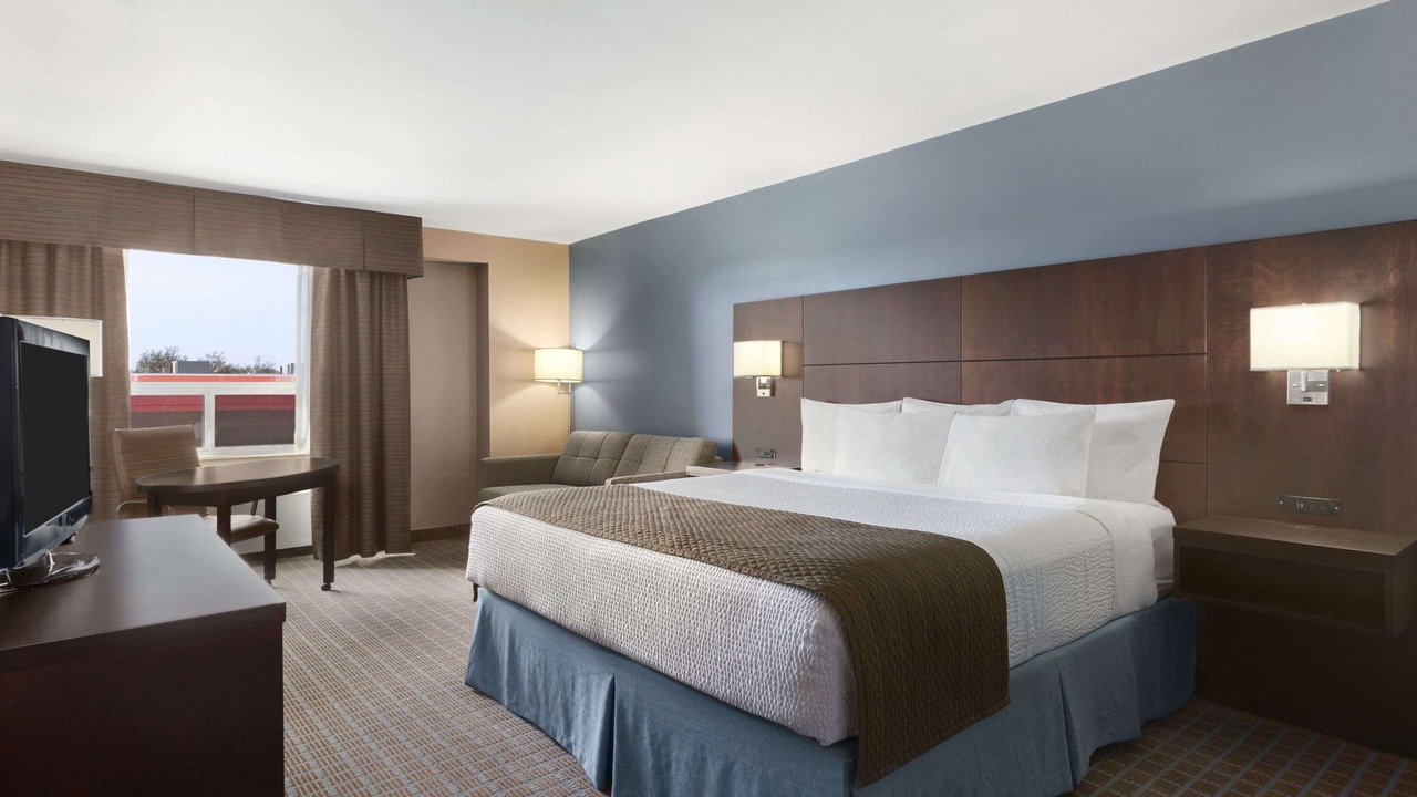Photo of Bedroom in Downtown