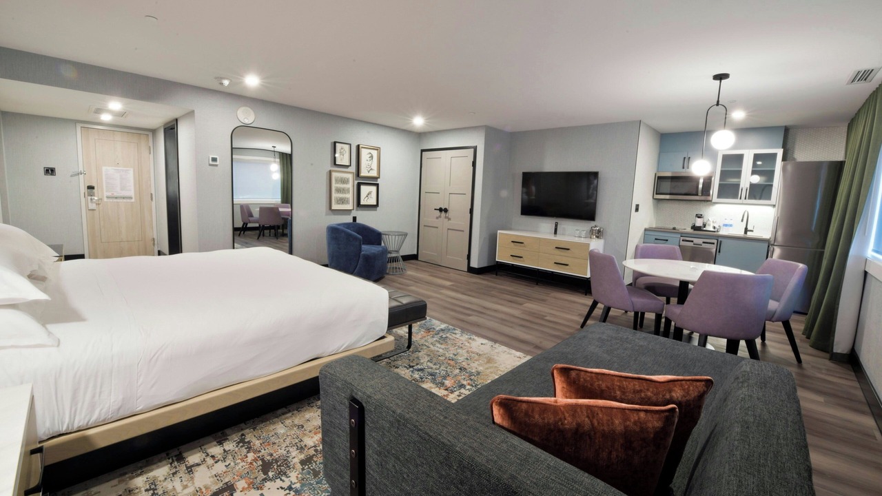 Photo of Bedroom in Laval