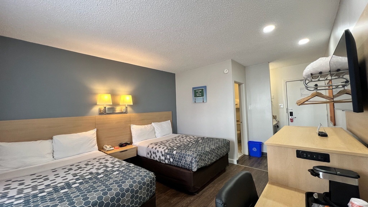 Photo of Bedroom in Banff Trail