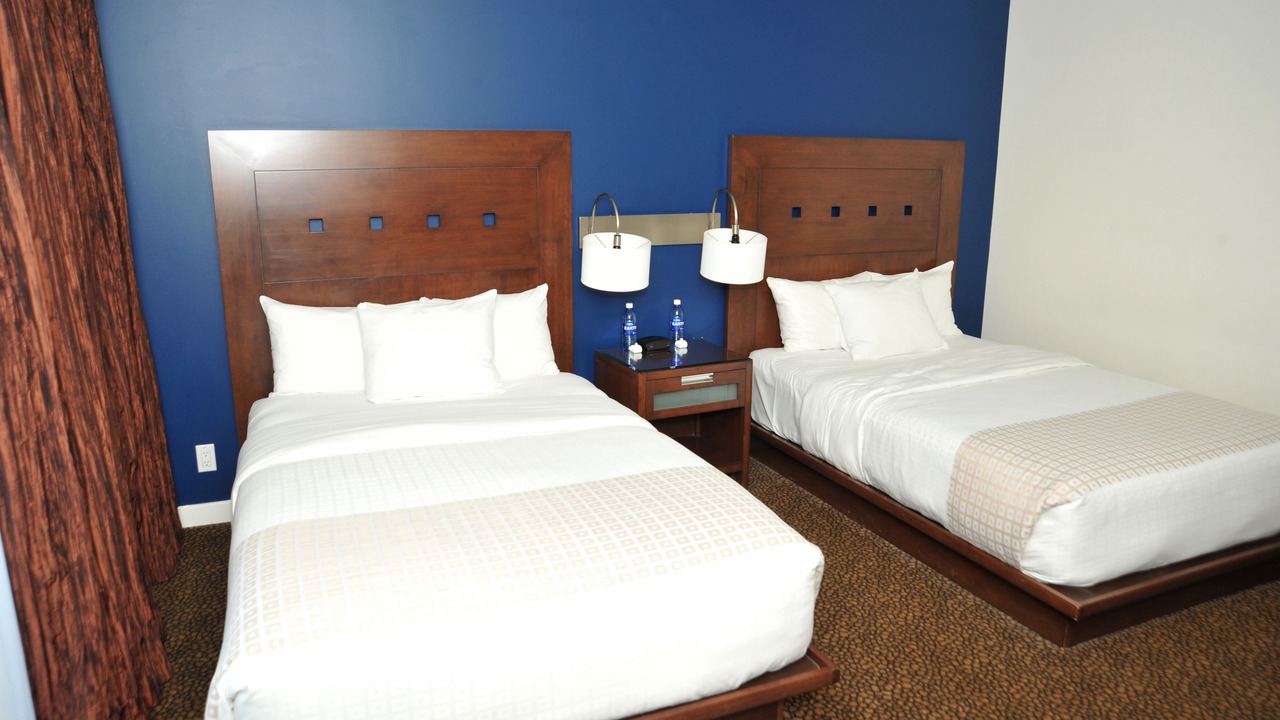 Photo of Bedroom in Whyte ave