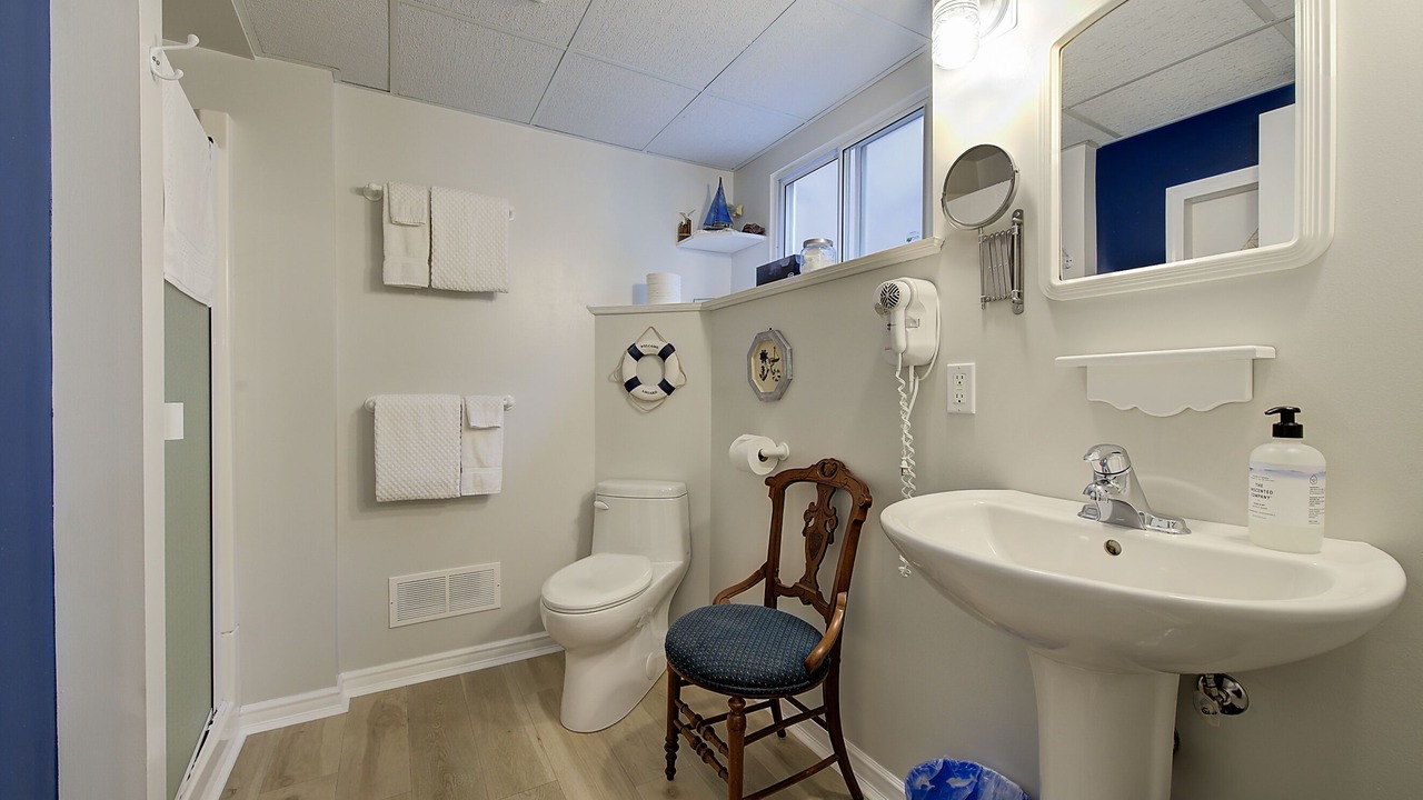 Photo of Bathroom in Central Okanagan