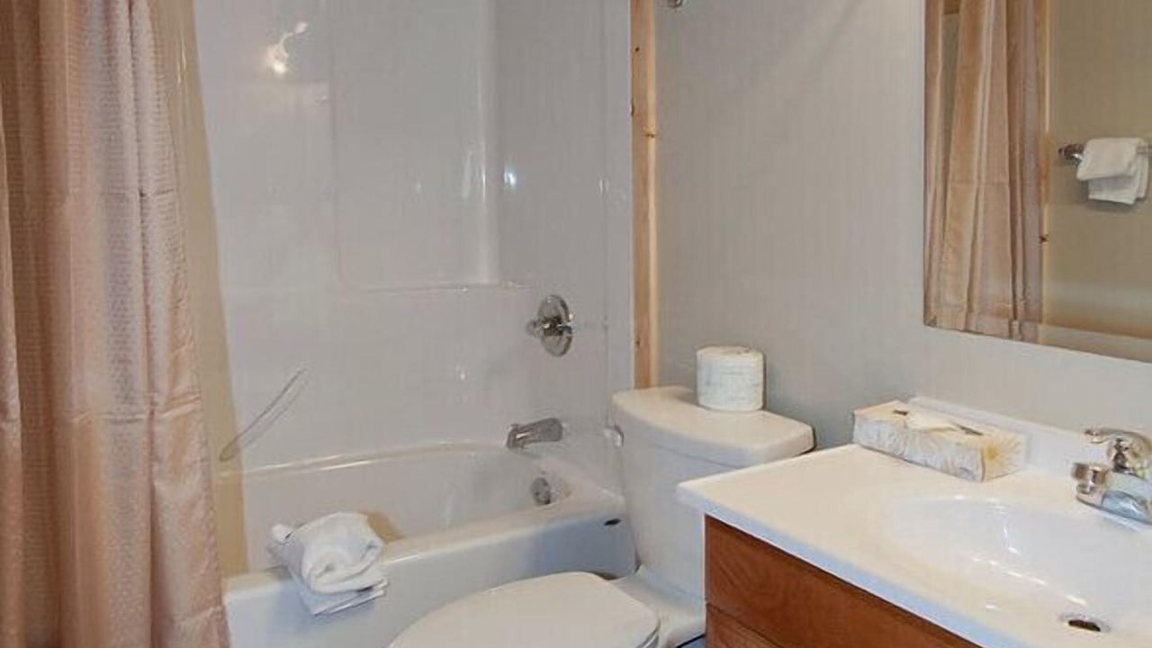 Photo of Bathroom in Jasper East