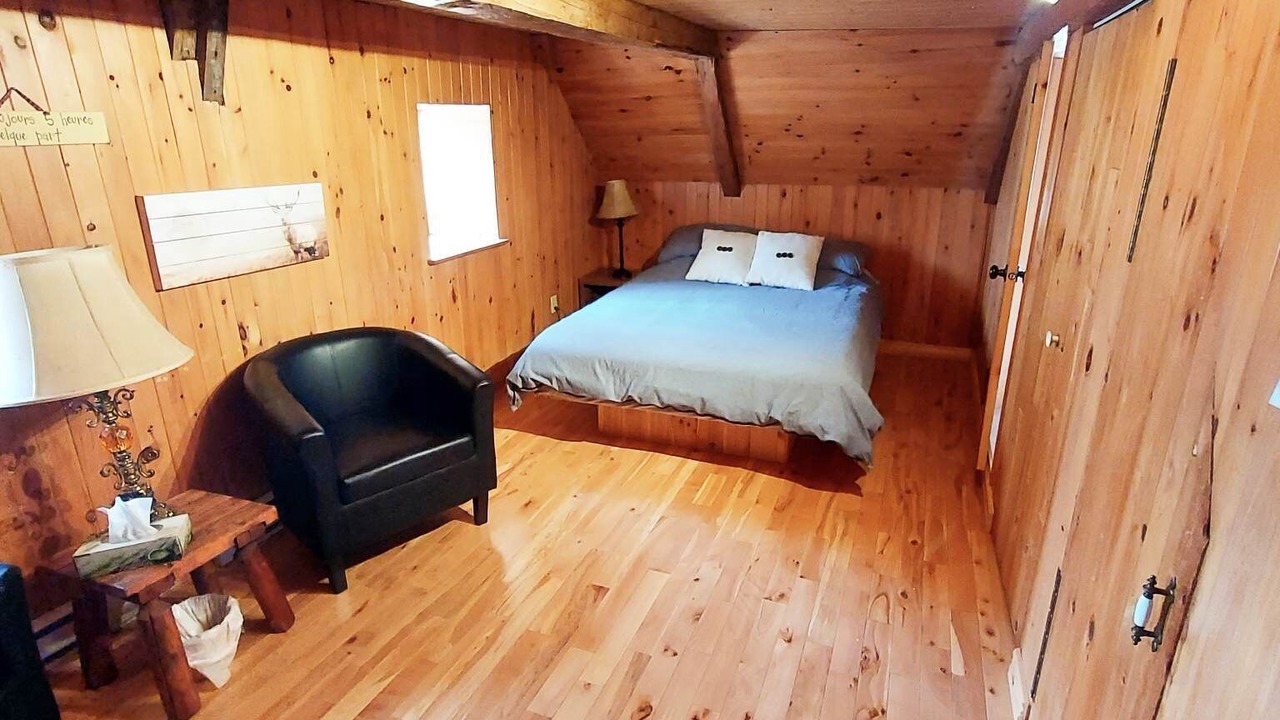 Photo of Bedroom in L'Ile-d'Orleans Regional County Municipality