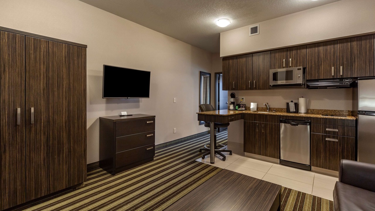 Photo of Kitchen in Drayton Valley