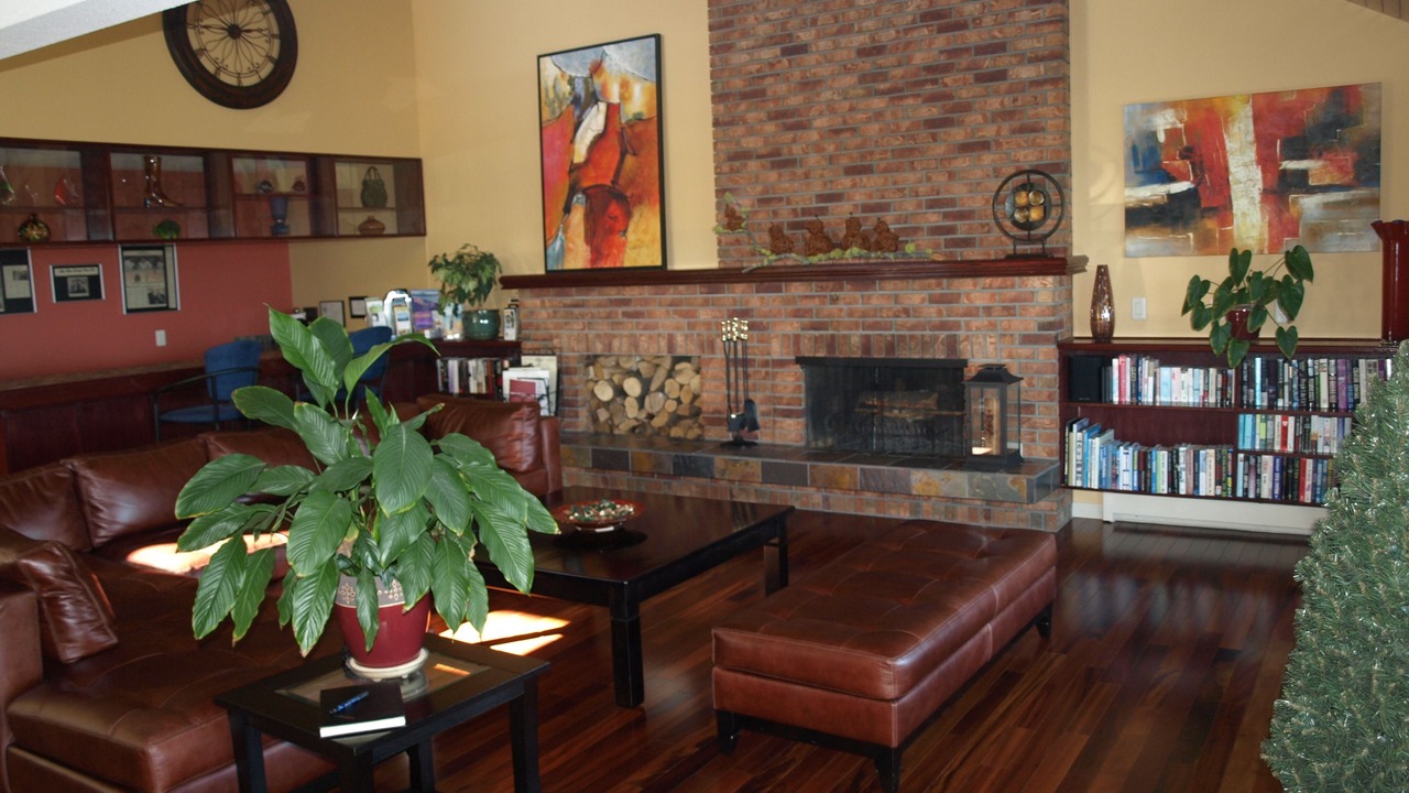 Photo of Livingroom in West Kelowna Estates