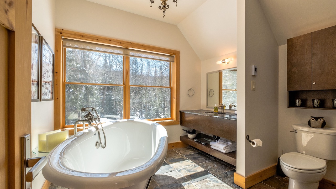 Photo of Bathroom in Lac Superieur Village