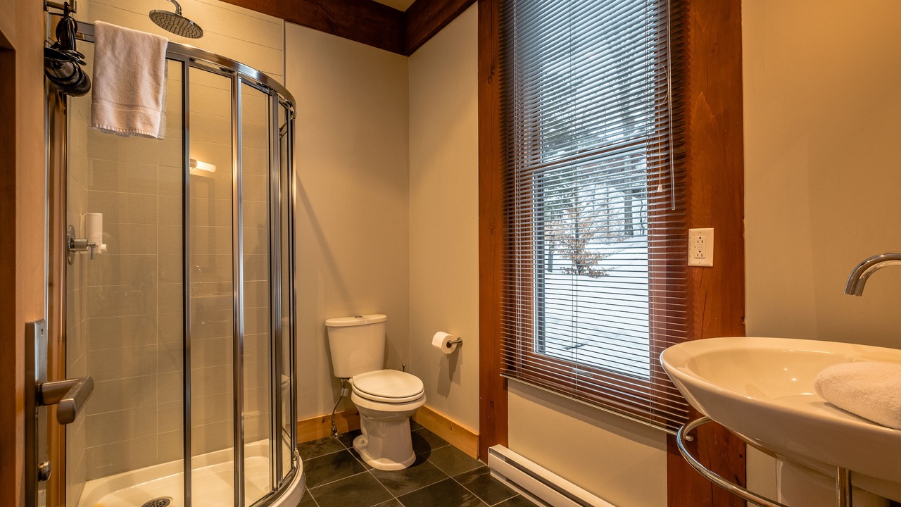Photo of Bathroom in Lac Superieur Village