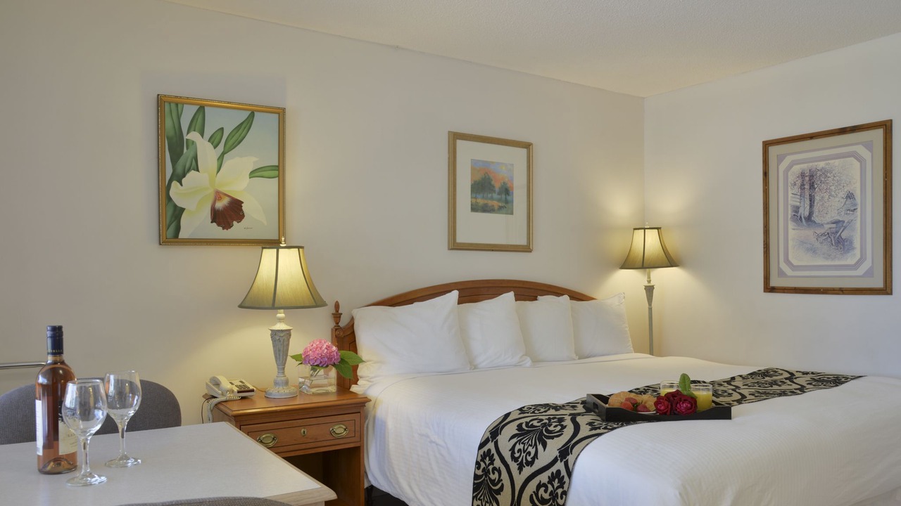 Photo of Bedroom in Okanagan-Similkameen