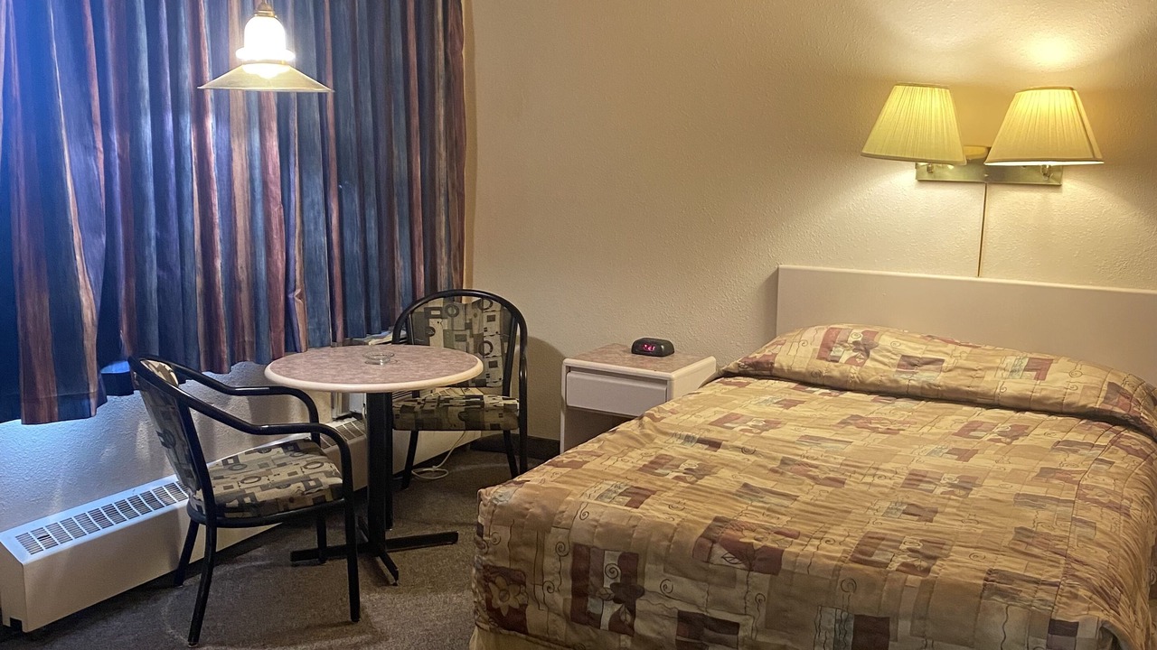 Photo of Bedroom in South Lethbridge