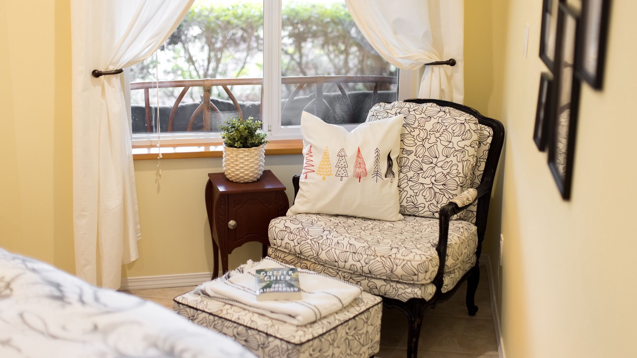 Photo of Bedroom in Madeira Park