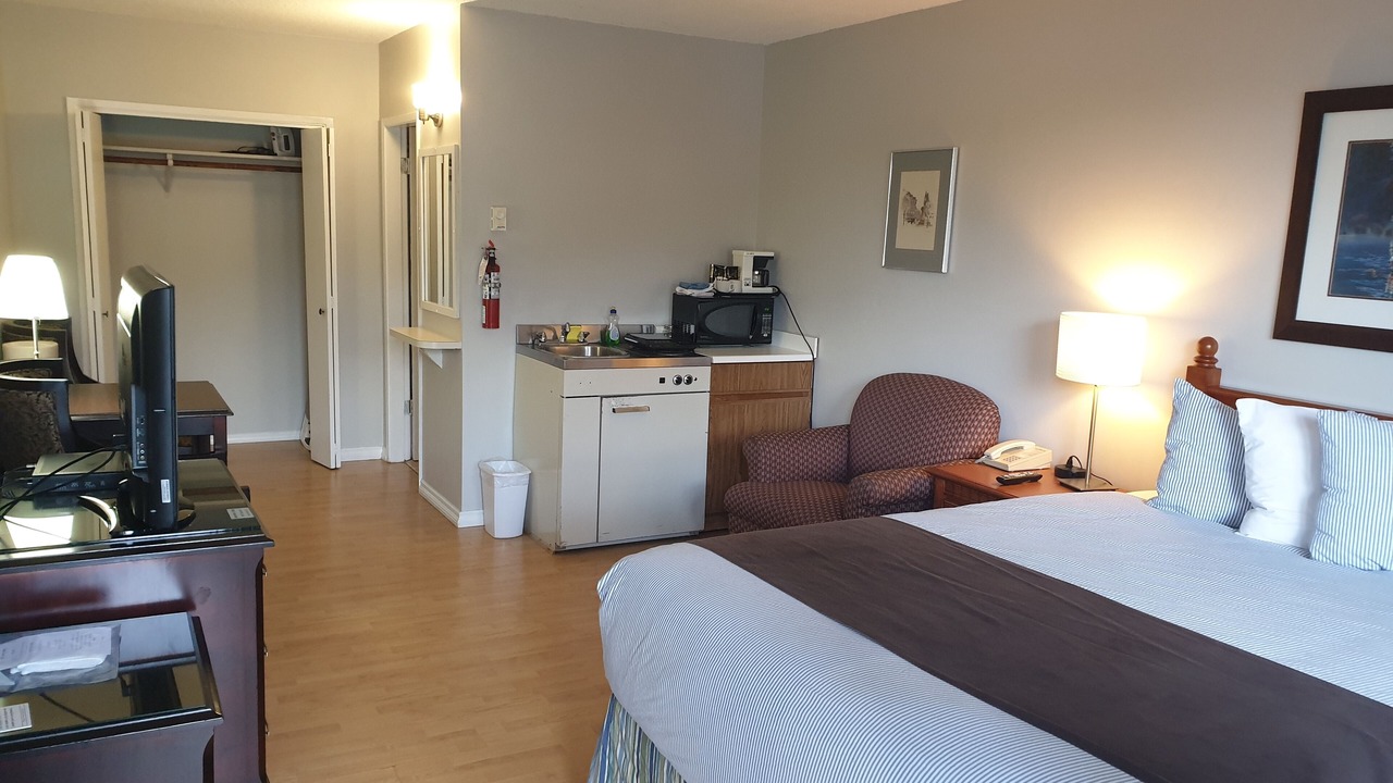 Photo of Bedroom in Historic Powell River Townsite