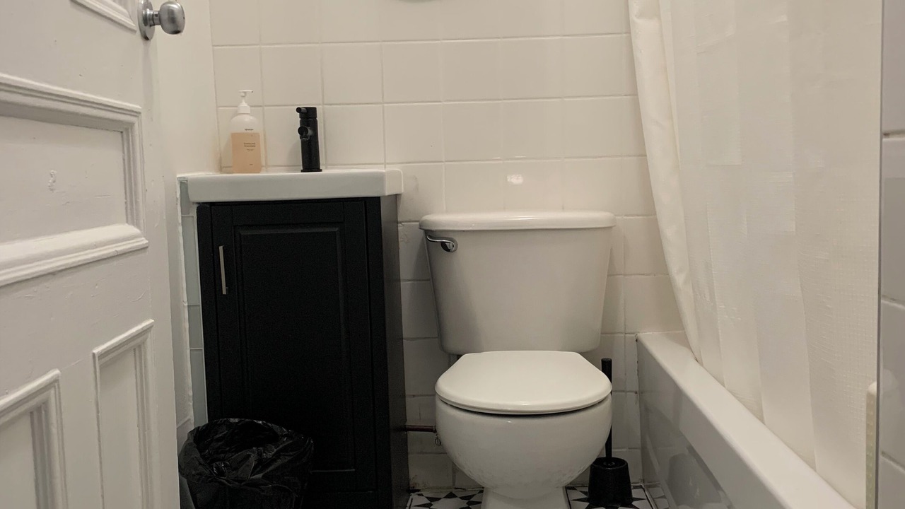 Photo of Bathroom in Mile End