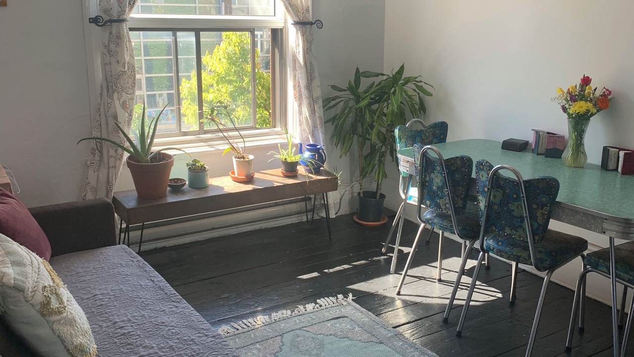 Photo of Livingroom in Mile End
