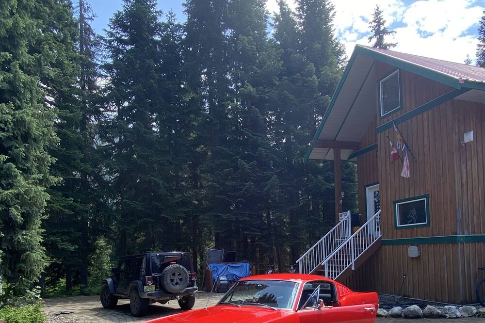 Photo of Outdoor in Merritt
