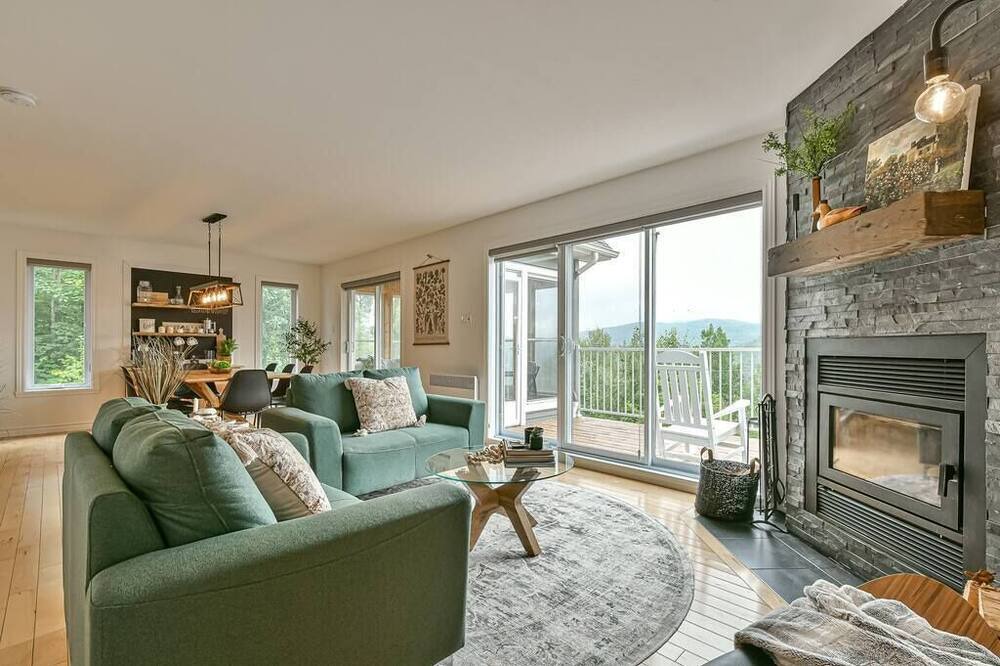 Photo of Livingroom in Saint Come